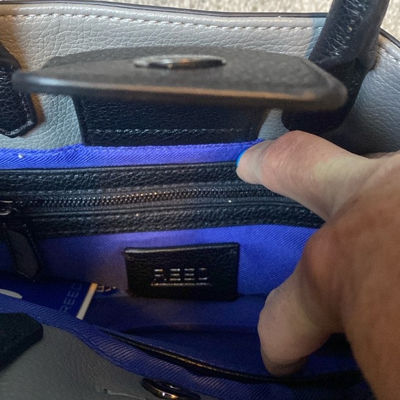 REED Handbag Hyacinth Floral White Gray Black Purple NWT - Picture 5 of 7